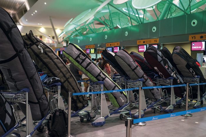 Boardbags et compagnies aériennes, comment éviter les mauvaises surprises...