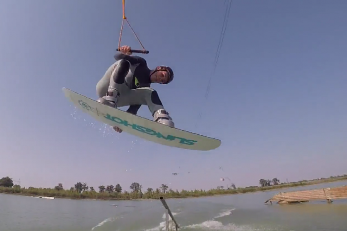 "Space Mob" x "La Source Wakepark" featuring Camille & Jules Charraud !